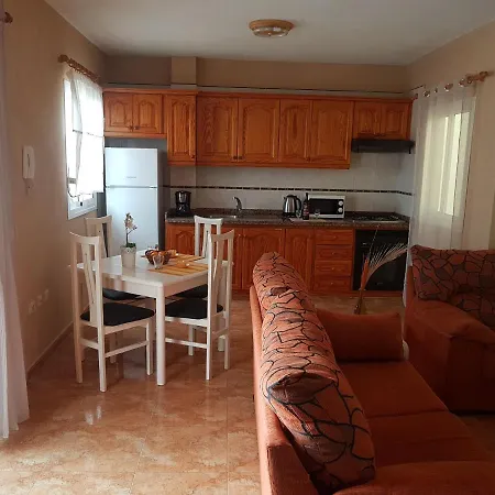 Apartamento Salinas 2 *